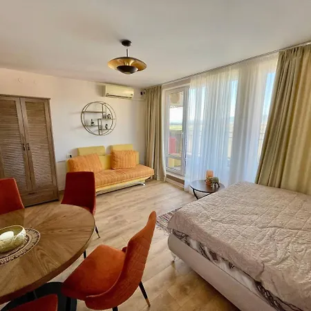 Apartment Eastern Style
